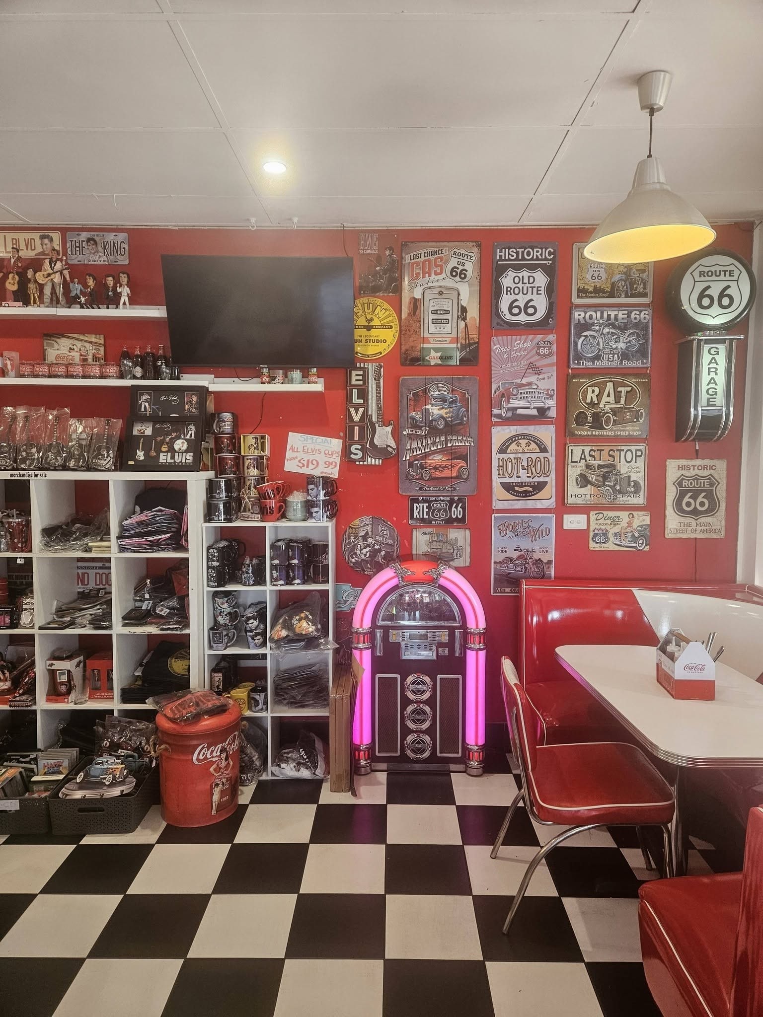 The jukebox inside Barossa 50’s Diner.