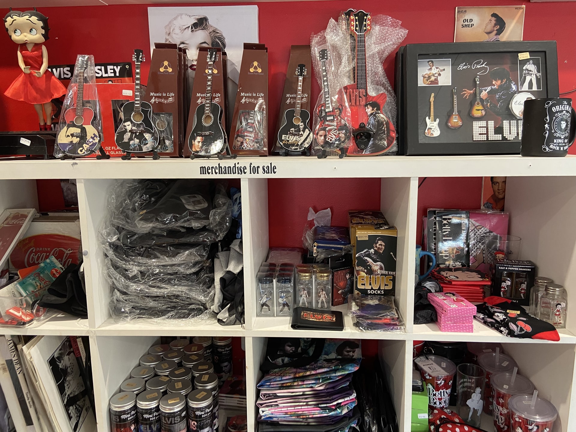 Shelves of Elvis memorabilia in the diner’s gift shop.