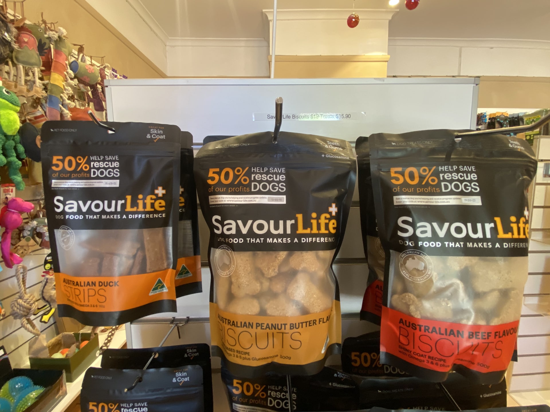 A Cherish pet food display at For Pets Sake.